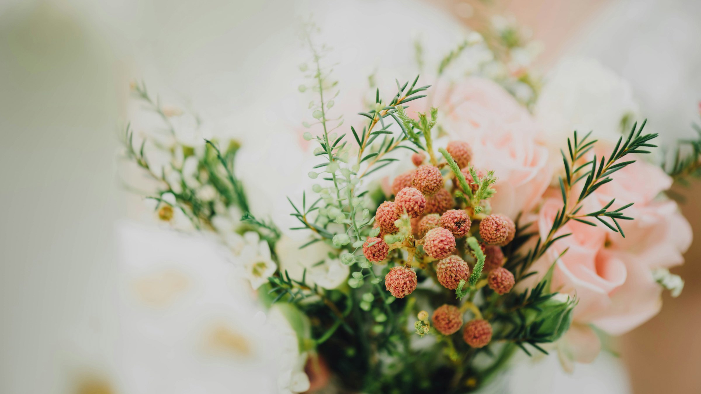 Bouquet of flowers, light salmon pink.